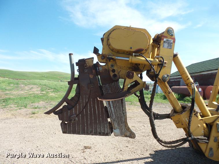 image for item DV9308 1999 Vermeer V8550A vibratory cable plow