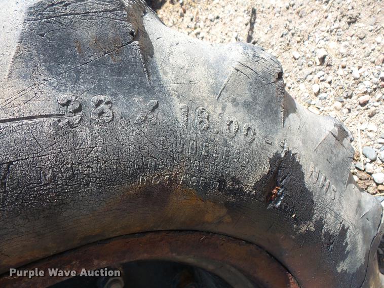 image for item DV9308 1999 Vermeer V8550A vibratory cable plow