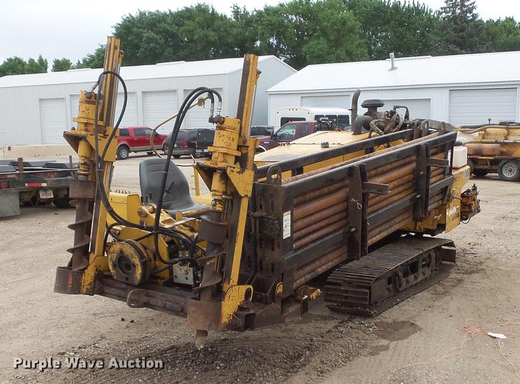 image for item DV9324 2000 Vermeer D24X40A directional boring unit