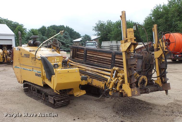 image for item DV9324 2000 Vermeer D24X40A directional boring unit