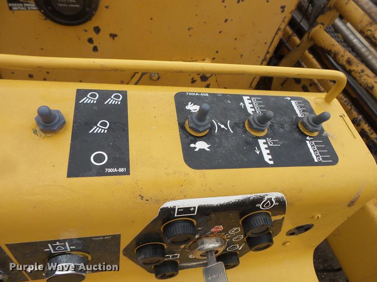 image for item DV9324 2000 Vermeer D24X40A directional boring unit