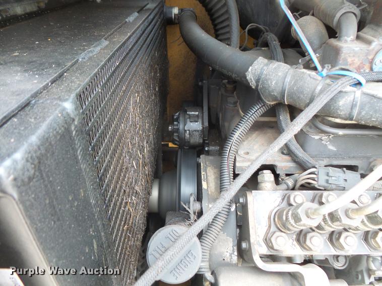 image for item DV9324 2000 Vermeer D24X40A directional boring unit