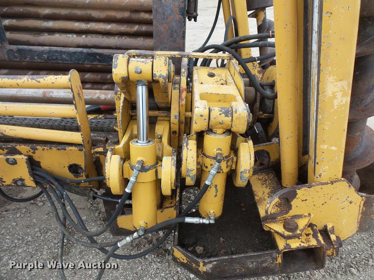 image for item DV9324 2000 Vermeer D24X40A directional boring unit