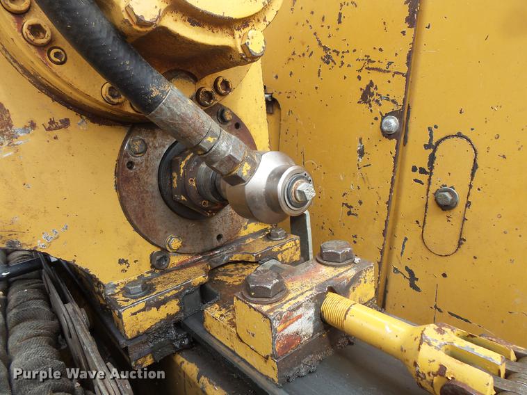 image for item DV9324 2000 Vermeer D24X40A directional boring unit