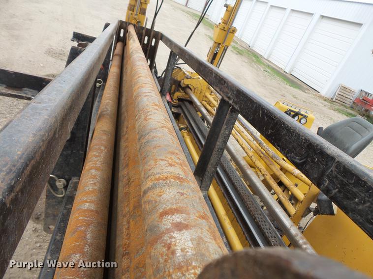 image for item DV9324 2000 Vermeer D24X40A directional boring unit