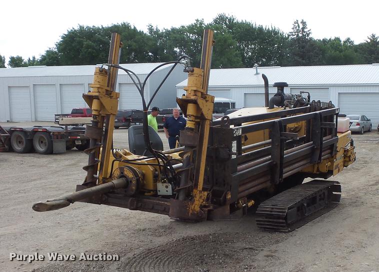 image for item DV9325 1999 Vermeer D24X40A directional boring unit