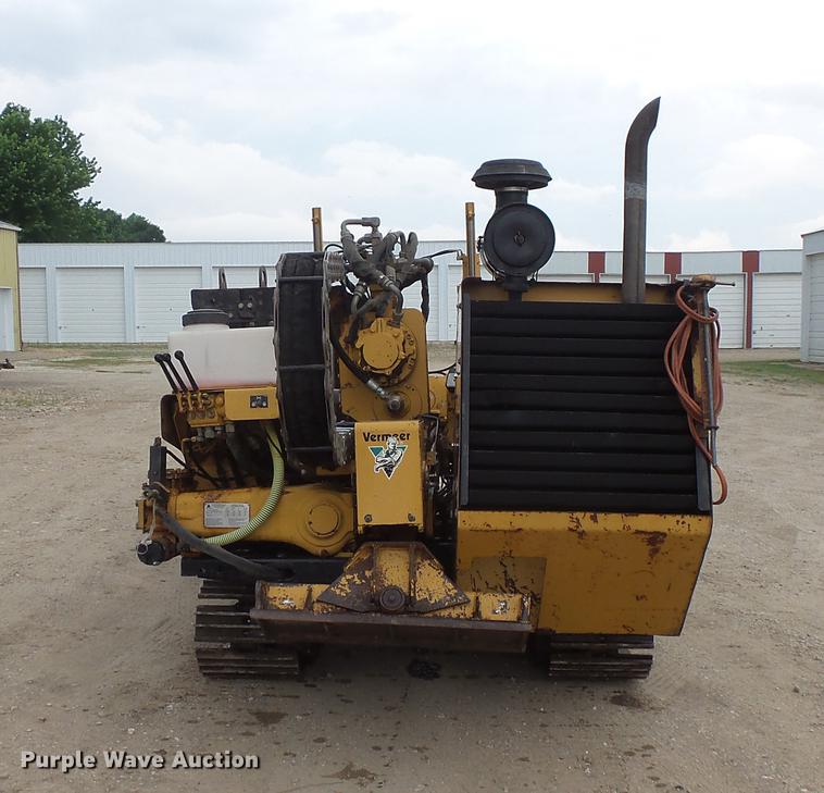 image for item DV9325 1999 Vermeer D24X40A directional boring unit