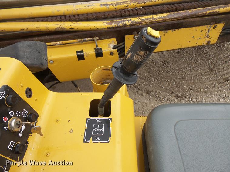 image for item DV9325 1999 Vermeer D24X40A directional boring unit