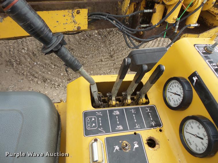 image for item DV9325 1999 Vermeer D24X40A directional boring unit