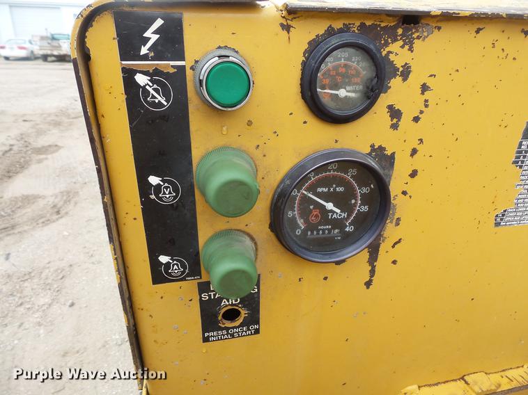 image for item DV9325 1999 Vermeer D24X40A directional boring unit