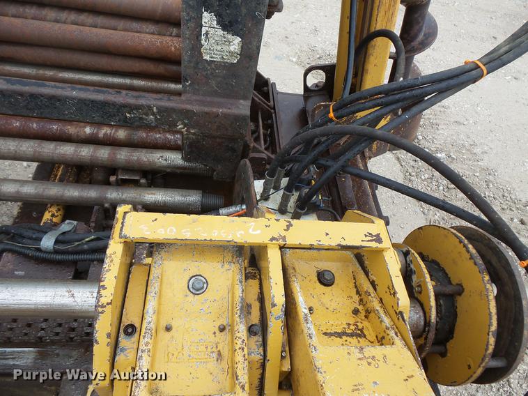 image for item DV9325 1999 Vermeer D24X40A directional boring unit
