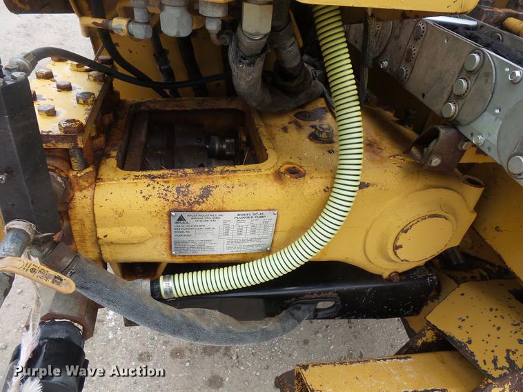 image for item DV9325 1999 Vermeer D24X40A directional boring unit