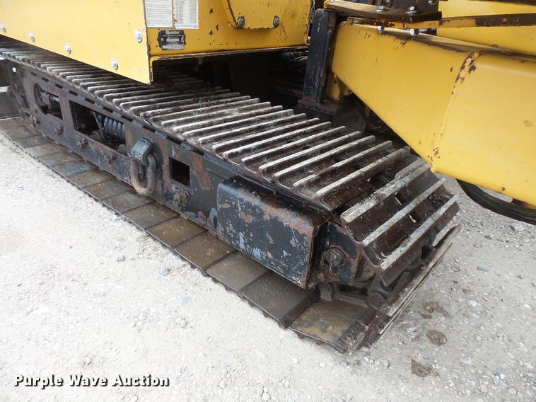 image for item DV9325 1999 Vermeer D24X40A directional boring unit