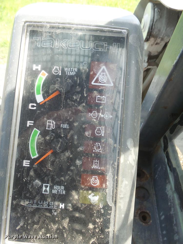 image for item DX9111 2003 Takeuchi TL130 skid steer
