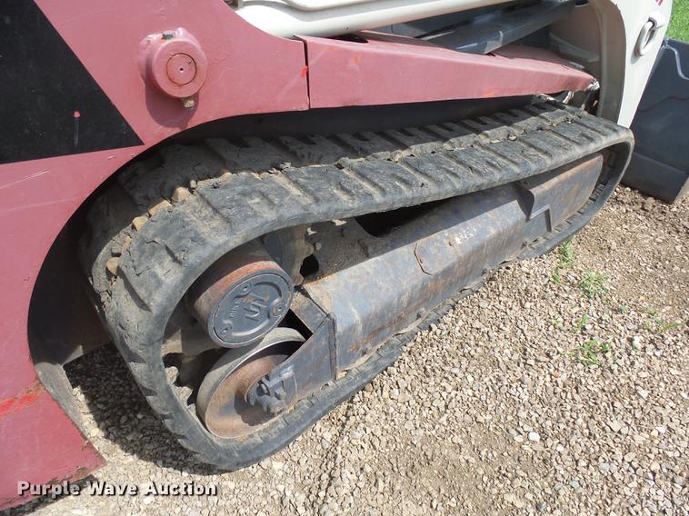 image for item DX9111 2003 Takeuchi TL130 skid steer