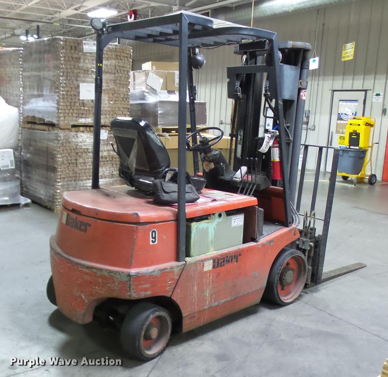 image for item DX9361 1995 Baker E25B forklift