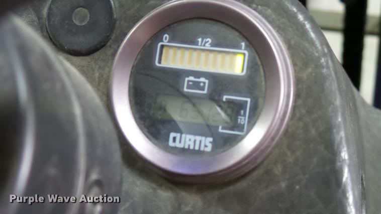 image for item DX9361 1995 Baker E25B forklift