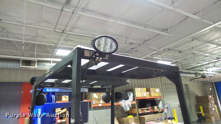 image for item DX9361 1995 Baker E25B forklift