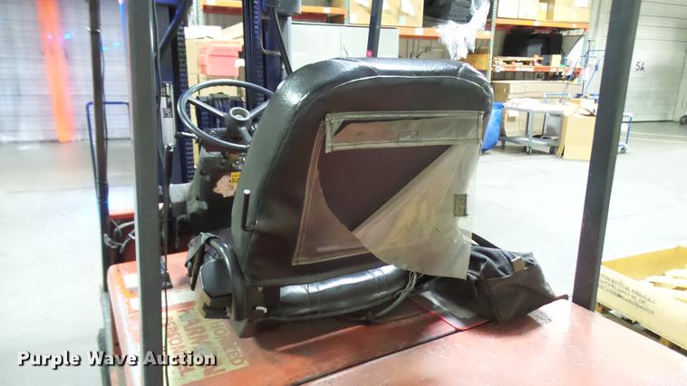 image for item DX9361 1995 Baker E25B forklift