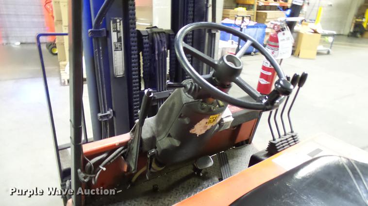 image for item DX9361 1995 Baker E25B forklift