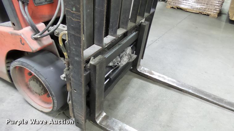 image for item DX9361 1995 Baker E25B forklift