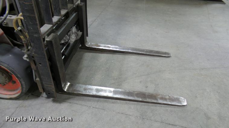 image for item DX9361 1995 Baker E25B forklift