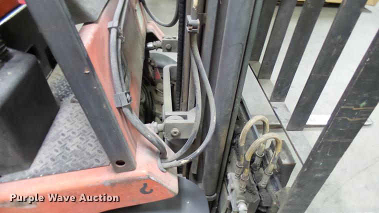 image for item DX9361 1995 Baker E25B forklift