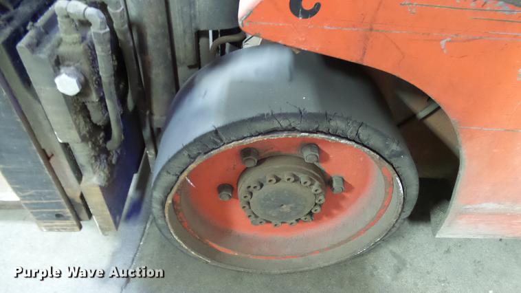 image for item DX9361 1995 Baker E25B forklift