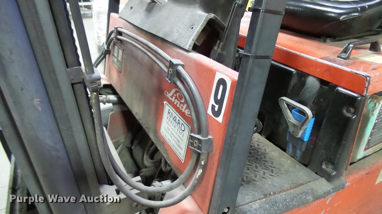 image for item DX9361 1995 Baker E25B forklift