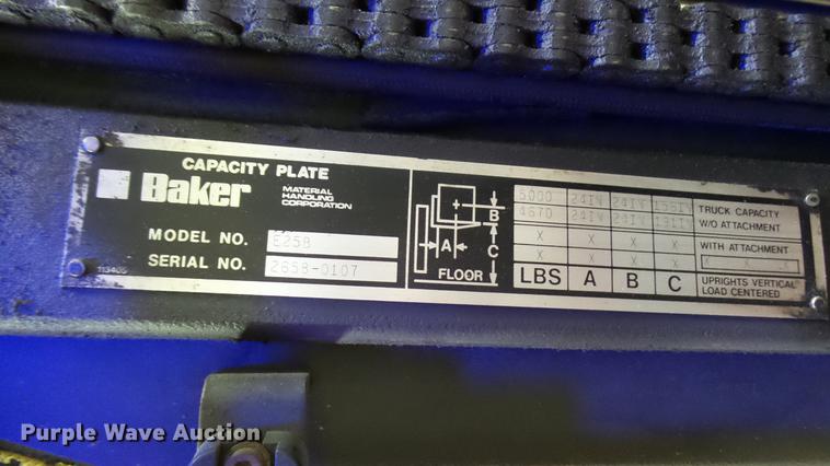 image for item DX9361 1995 Baker E25B forklift