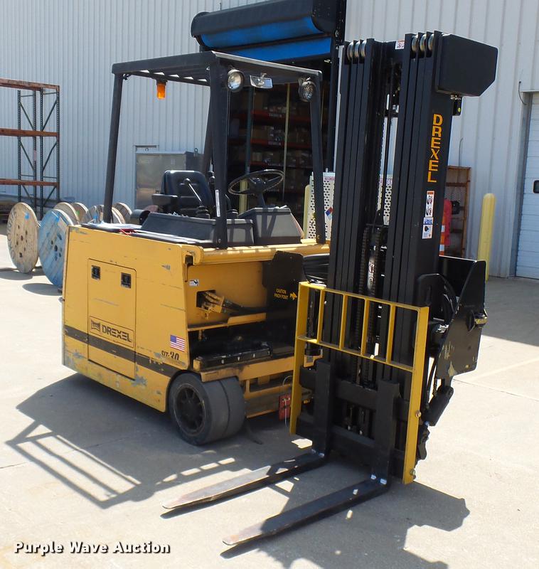 image for item DX9362 2002 Drexel SLT30R forklift