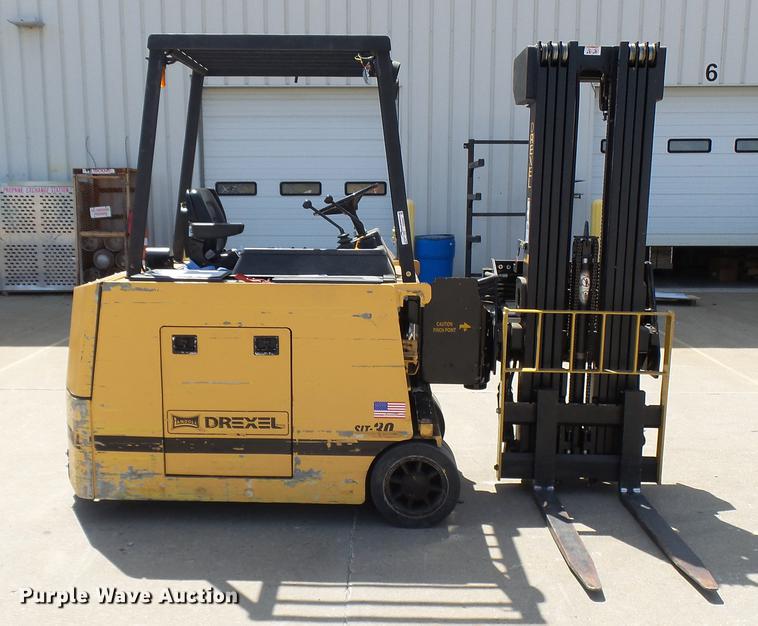 image for item DX9362 2002 Drexel SLT30R forklift