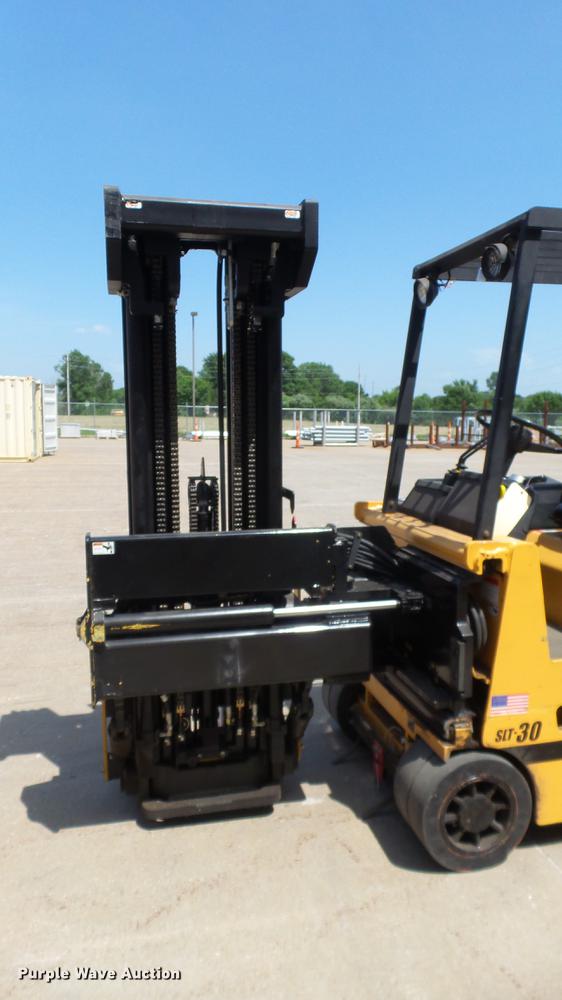 image for item DX9362 2002 Drexel SLT30R forklift