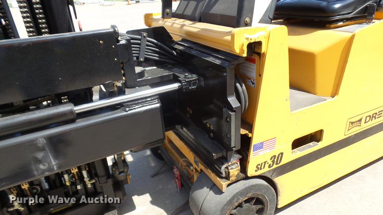 image for item DX9362 2002 Drexel SLT30R forklift