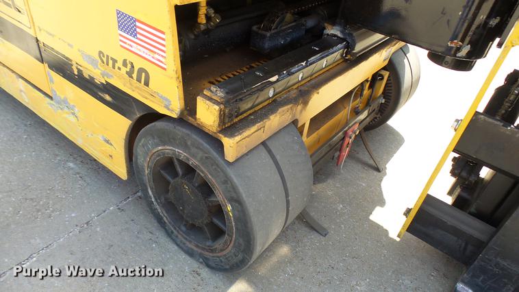 image for item DX9362 2002 Drexel SLT30R forklift