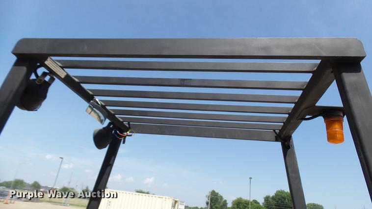 image for item DX9362 2002 Drexel SLT30R forklift