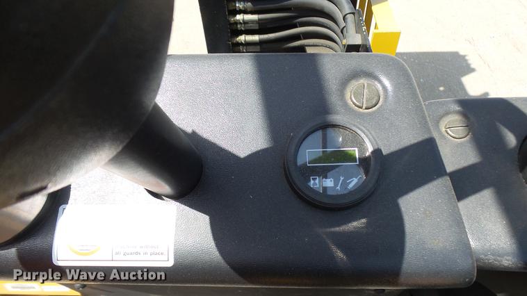 image for item DX9362 2002 Drexel SLT30R forklift