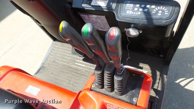 image for item DX9363 Raymond 440-C35 forklift