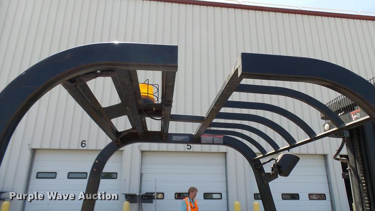 image for item DX9363 Raymond 440-C35 forklift