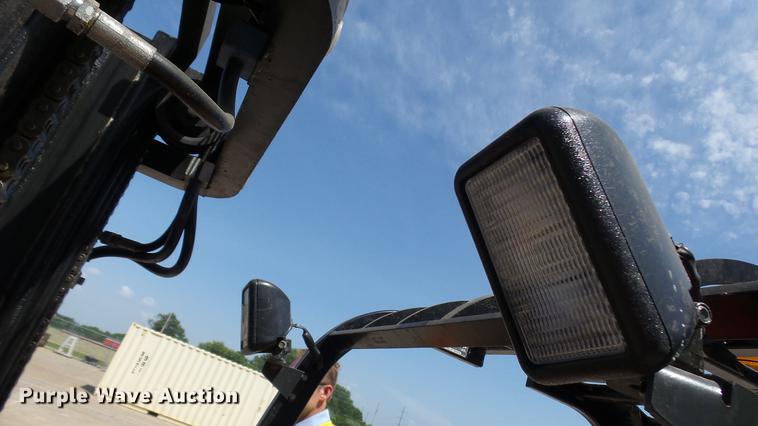 image for item DX9363 Raymond 440-C35 forklift