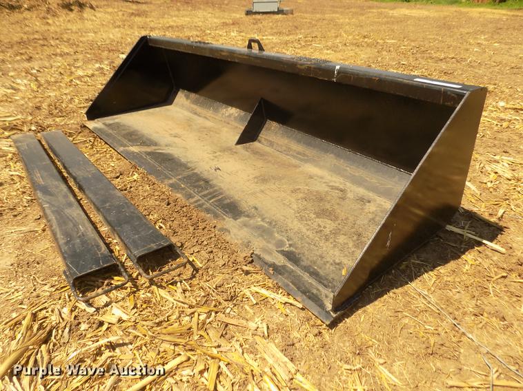 2018 Easy man skid steer bucket and fork extensions in Pender, NE Item DZ9504 sold Purple Wave