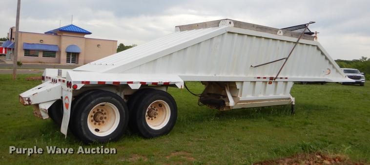 image for item EI9153 2009 CTS BDT-40 bottom dump trailer