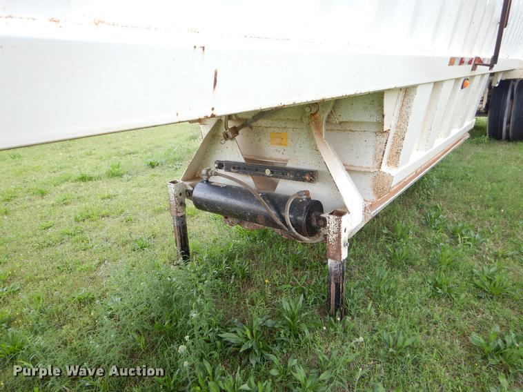 image for item EI9153 2009 CTS BDT-40 bottom dump trailer