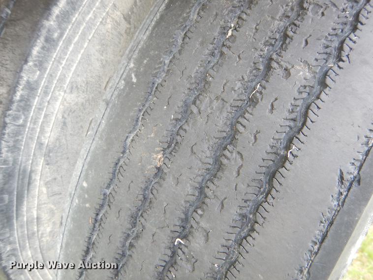 image for item EI9153 2009 CTS BDT-40 bottom dump trailer