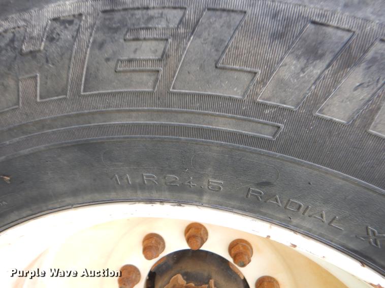 image for item EI9153 2009 CTS BDT-40 bottom dump trailer