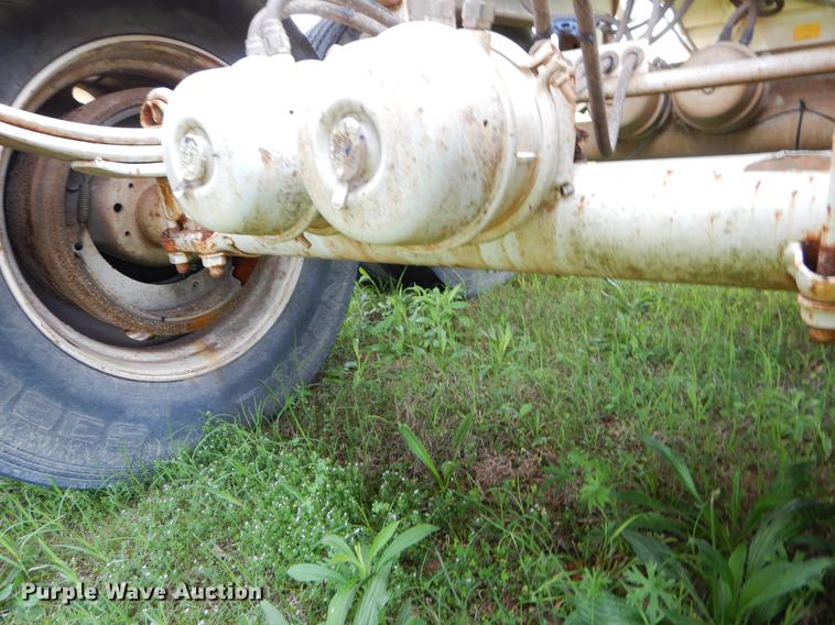 image for item EI9153 2009 CTS BDT-40 bottom dump trailer