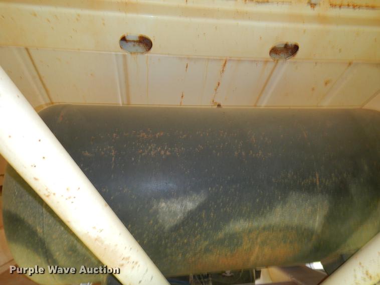 image for item EI9153 2009 CTS BDT-40 bottom dump trailer