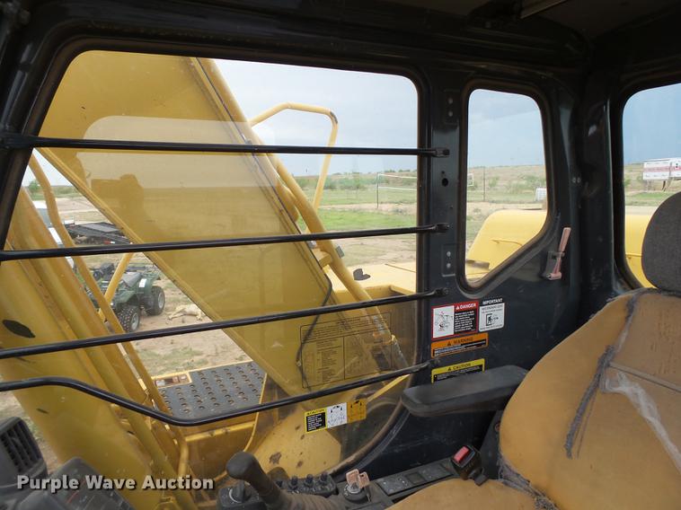 image for item EI9607 2007 John Deere 160C LC excavator