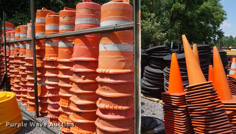 image for item EJ9477 Highway safety barrels with tire rings