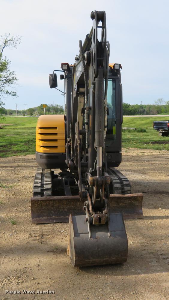 image for item EJ9589 2014 Volvo EC35C mini excavator